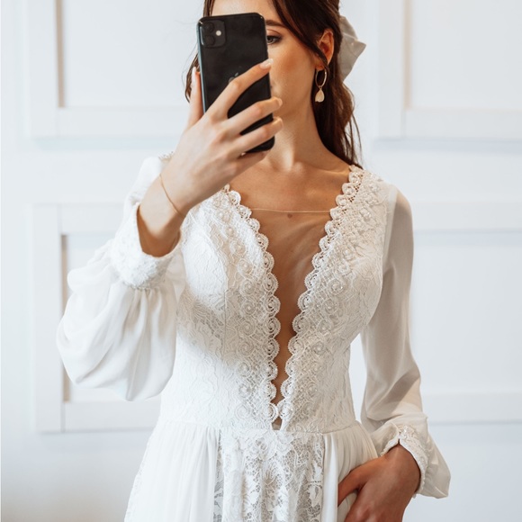 Sample boho wedding dress - Picture 7 of 9